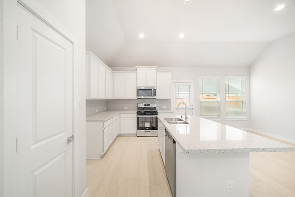 774 Dewberry-19