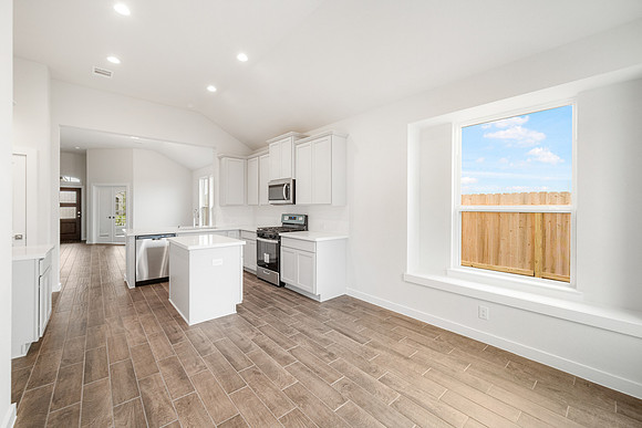 782 Dewberry-20