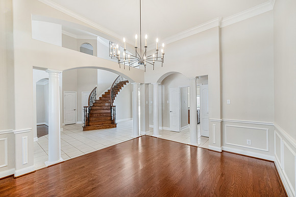 13910 Greenwood Manor Drive-7