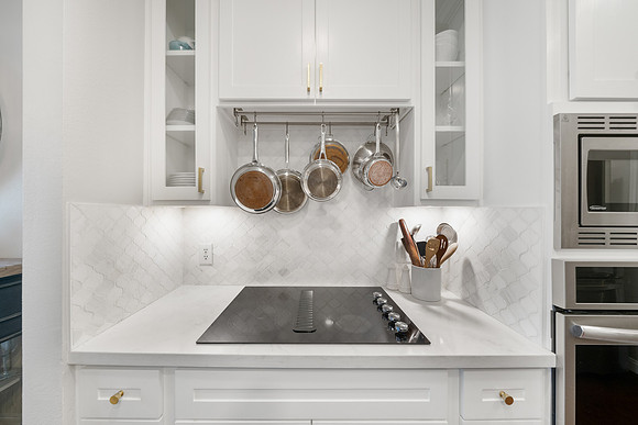 452MarinersDr-23