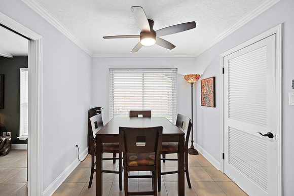 8814 Tavistock-15