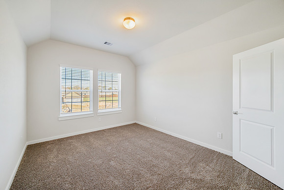 371 Shoreview-27