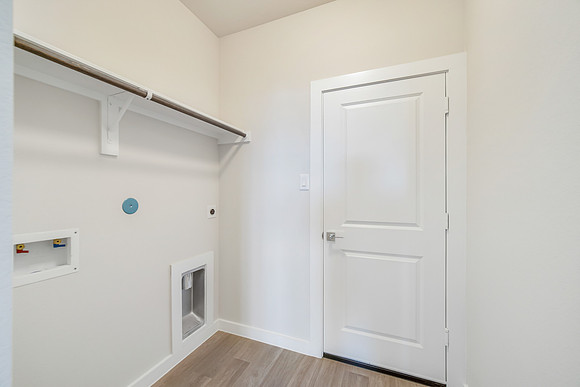 371 Shoreview-19