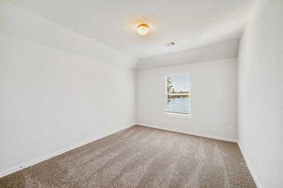 371 Shoreview-24