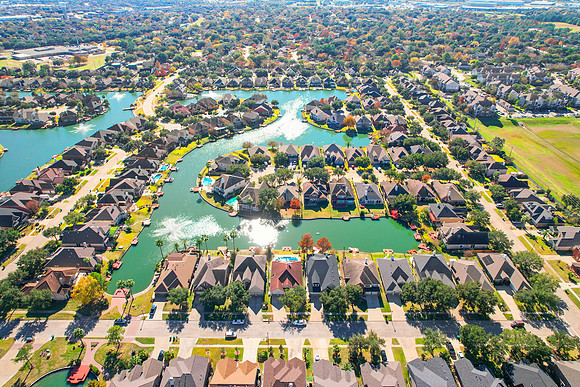 12015 Newport Shore Dr-9