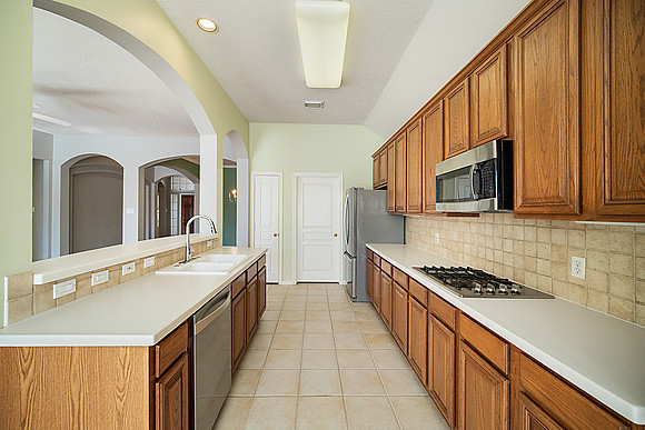 12015 Newport Shore Dr-41