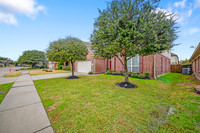 8110 Gray Jay Dr-3