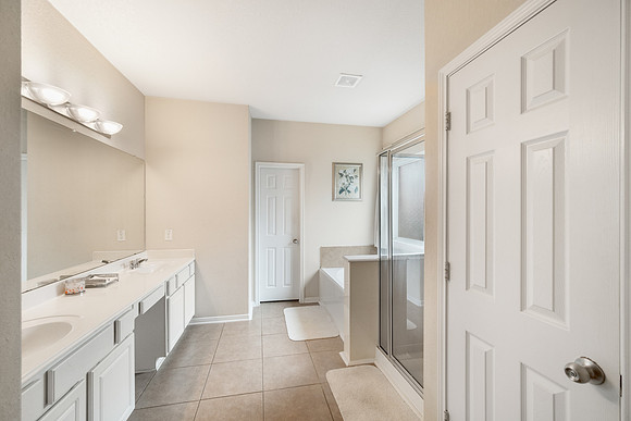 8110 Gray Jay Dr-24