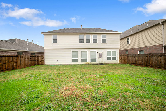 8110 Gray Jay Dr-35