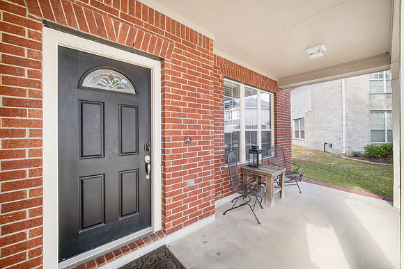25006 Emporia Point Ct-4
