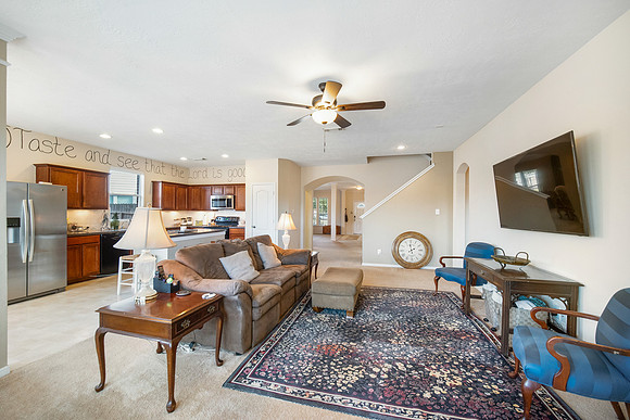 25006 Emporia Point Ct-14