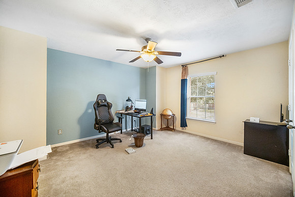 25006 Emporia Point Ct-33