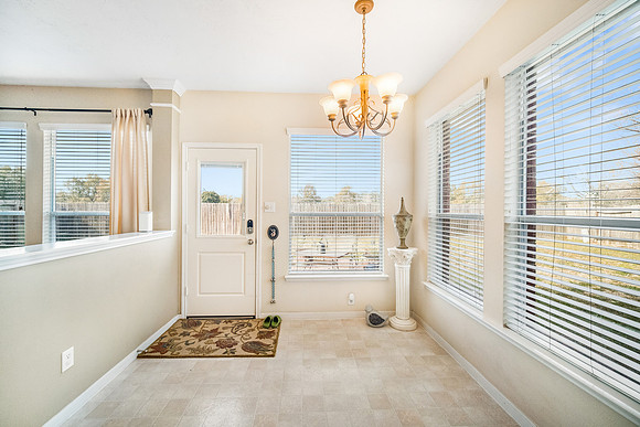 25006 Emporia Point Ct-19