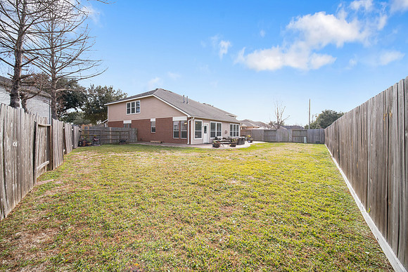 25006 Emporia Point Ct-37