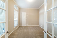 11302 Wooded Creek-15