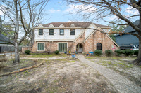 5802 Green Springs dr-5