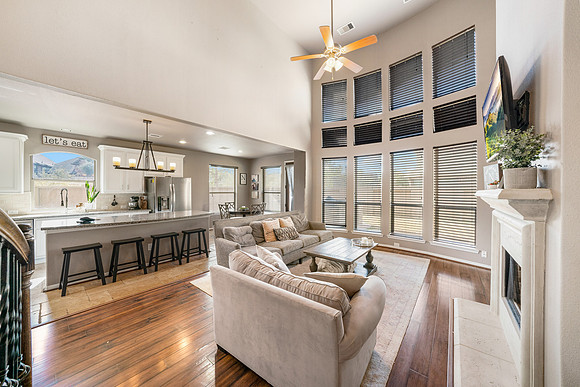 16607 Cactus Blossom Trail-13