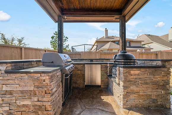 16607 Cactus Blossom Trail-43