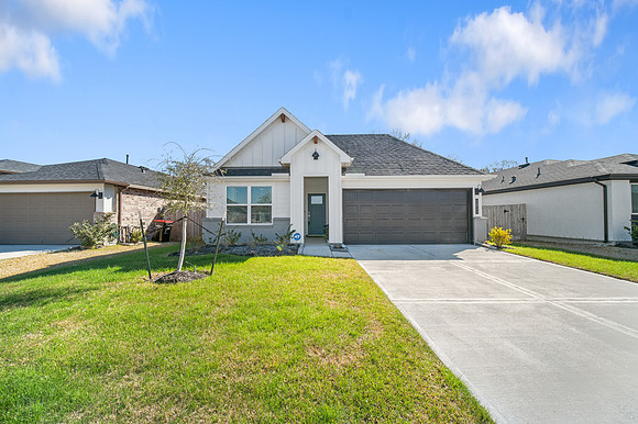 5011 Natchez-1