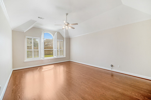 13910 Greenwood Manor Drive-33