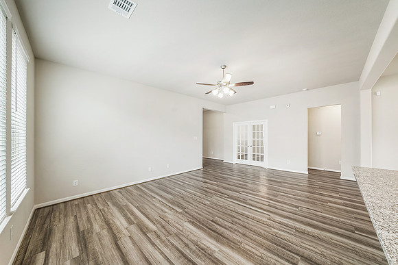 8614 Herring lane-16