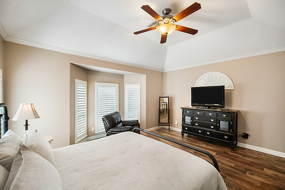 20414 Canyon Shadow Dr-16