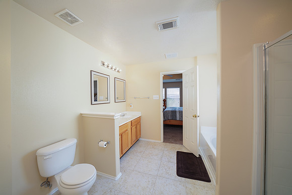 10406 Hurst Hill Ln-20
