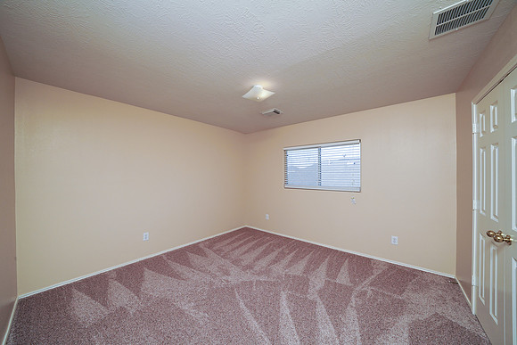 10406 Hurst Hill Ln-21
