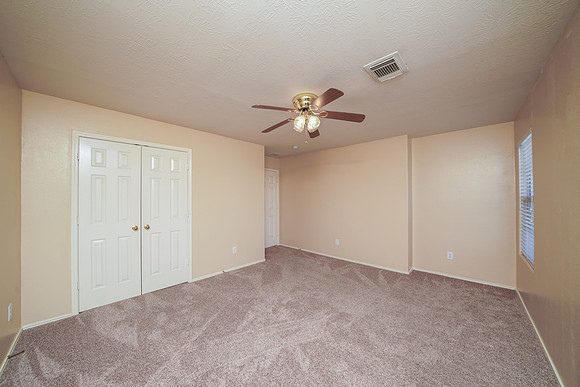 10406 Hurst Hill Ln-26
