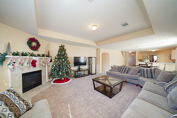 10406 Hurst Hill Ln-15