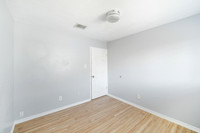 14422 Roundstone Ln-20