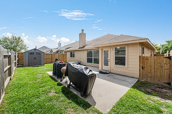 20518 Spring Aspen Lane-32