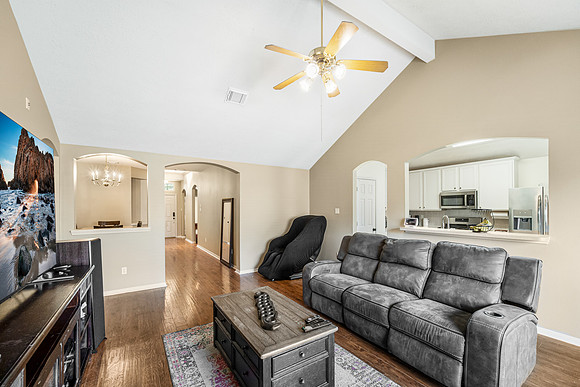 20518 Spring Aspen Lane-19
