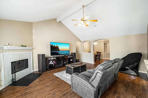 20518 Spring Aspen Lane-18
