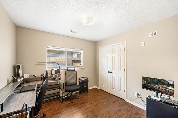 20518 Spring Aspen Lane-11