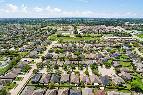 20518 Spring Aspen Lane-40