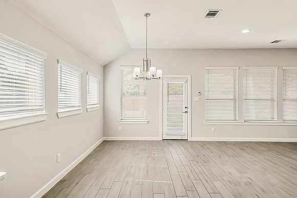 2407 Elmwood trail-18