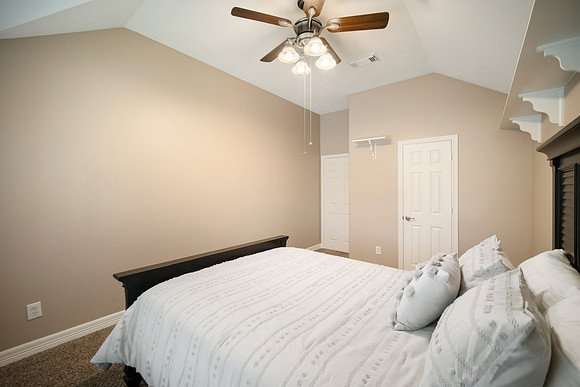 20414 Canyon Shadow Dr-29