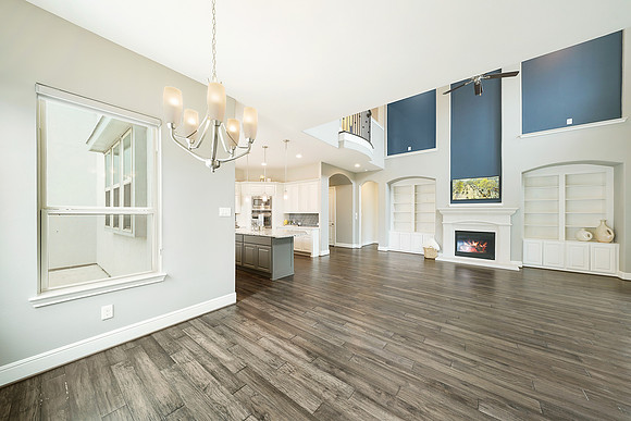 2603 Walnut Trail Ln-16