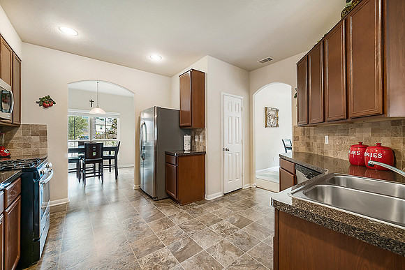 18007 Seco Creek Lane-7