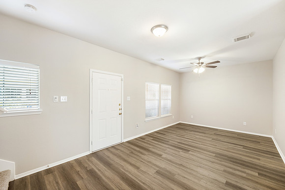 20516 Patriot Park Ln-5