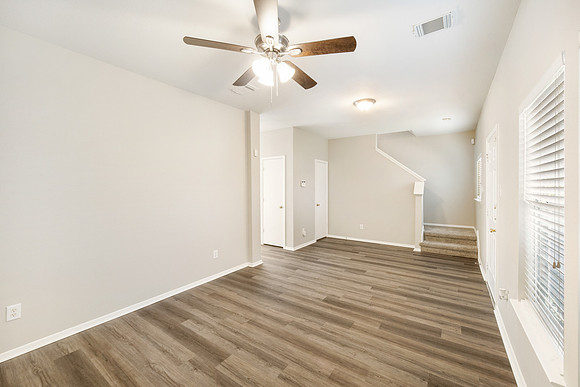 20516 Patriot Park Ln-7