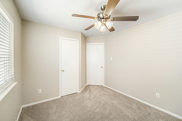 20516 Patriot Park Ln-19