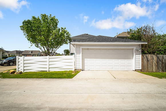 20516 Patriot Park Ln-25