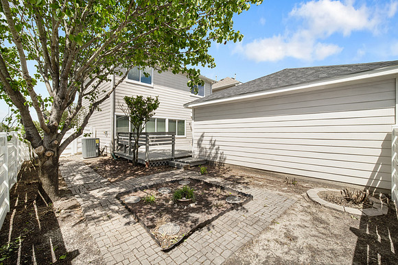 20516 Patriot Park Ln-24