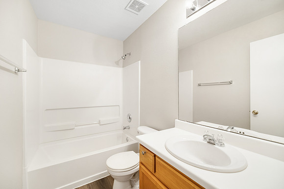 20516 Patriot Park Ln-15