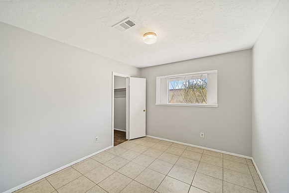 4010 Brookston St-14