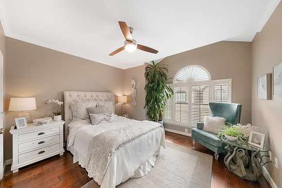 452MarinersDr-28