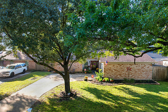 11711 Peacan Gap-34