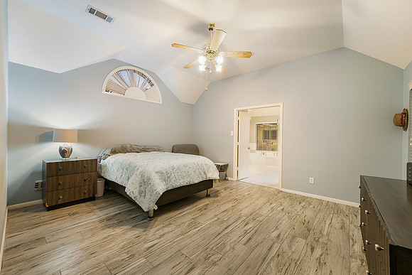 18002 Ivory Crossing Ln-31